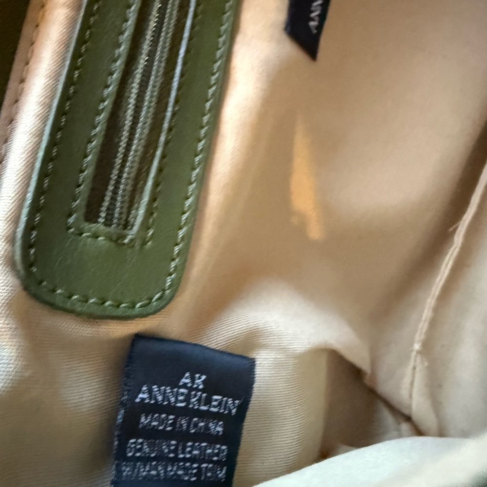 Anne Klein Leather Shoulder Bag Olive Green & Gold Hardware Vintage - Picture 11 of 13